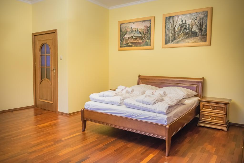 Victoria Cechini Hotel Krynica Zdroj Room photo