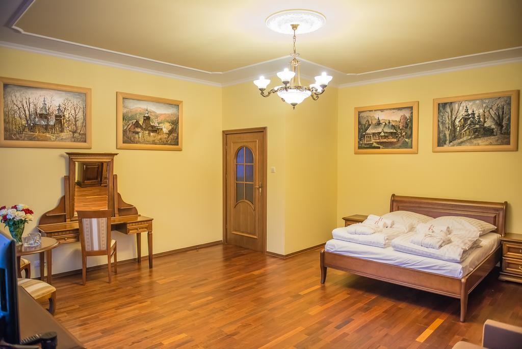 Victoria Cechini Hotel Krynica Zdroj Room photo